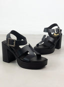 Πέδιλα δερμάτινα με με ανοίγματα TFP - Μαύρο - thefashionproject.gr - TFP
