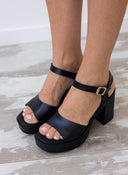 Πέδιλα δερμάτινα με μπαρέτα RAGAZZA 0868