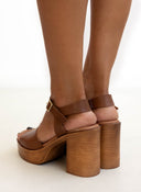 Πέδιλα δερμάτινα με μπαρέτα RAGAZZA 0868