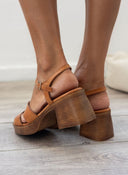 Πέδιλα δερμάτινα με μπαρέτα TFP - Ταμπά - thefashionproject.gr - TFP