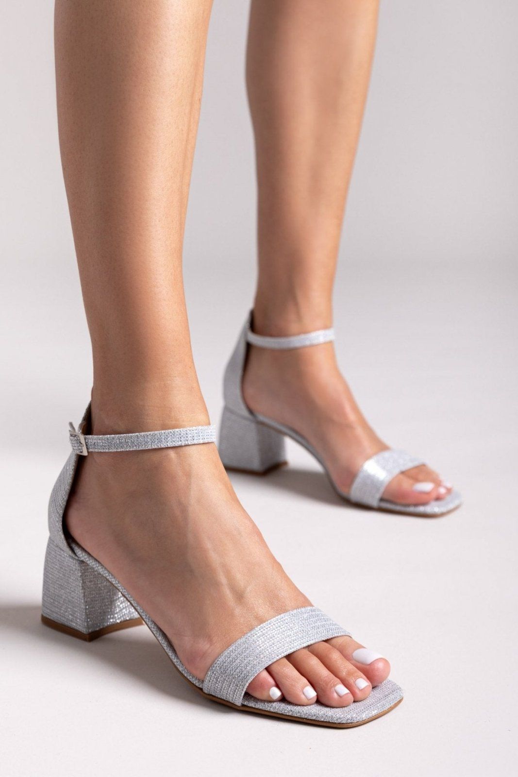 Πέδιλα γκλίτερ με μπαρέτα TFP - Ασημί - thefashionproject.gr - TFP