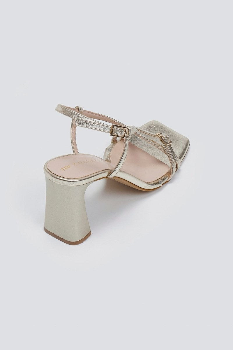 Πέδιλα με crossover σχέδιο TFP - Χρυσό - thefashionproject.gr - TFP