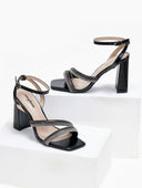 Πέδιλα με φαρδιές στρας φάσες - Μαύρο - thefashionproject.gr - Stephan