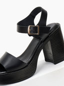 Πέδιλα με φιάπα δερμάτινα tfp - Μαύρο - thefashionproject.gr - TFP