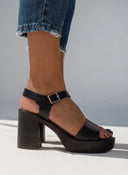 Πέδιλα με φιάπα δερμάτινα tfp - Μαύρο - thefashionproject.gr - TFP