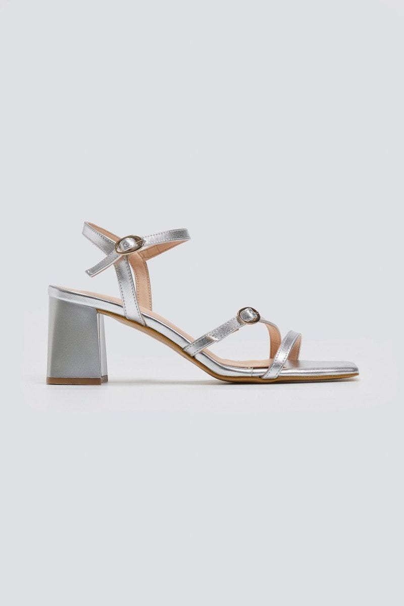 Πέδιλα με λεπτά λουράκια TFP - Ασημί - thefashionproject.gr - TFP
