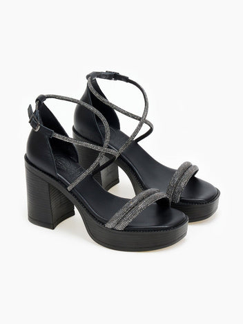 Πέδιλα με μπαρέτα δερμάτινα tfp - Μαύρο - thefashionproject.gr - TFP