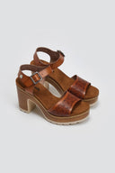 Πέδιλα με μπαρέτα Refresh 172781 - Ταμπά - thefashionproject.gr - Refresh