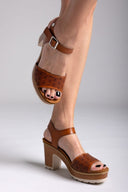 Πέδιλα με μπαρέτα Refresh 172781 - Ταμπά - thefashionproject.gr - Refresh