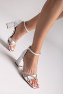 Πέδιλα με μπαρέτα TFP - Ασημί - thefashionproject.gr - TFP