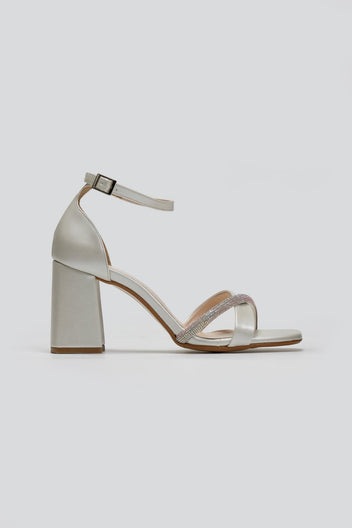 Πέδιλα με μπαρέτα TFP - Λευκό Πέρλα - thefashionproject.gr - TFP