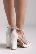 Πέδιλα με pattern και στρας TFP - Λευκό Πέρλα - thefashionproject.gr - TFP