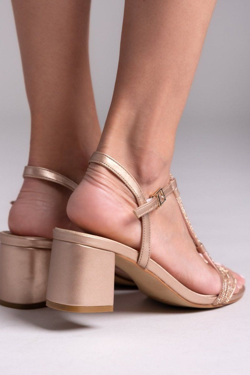 Πέδιλα με στρας και μπαρέτα - Χαλκός - thefashionproject.gr - La Coquette
