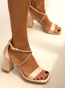 Πέδιλα σατέν crossover με στρας TFP