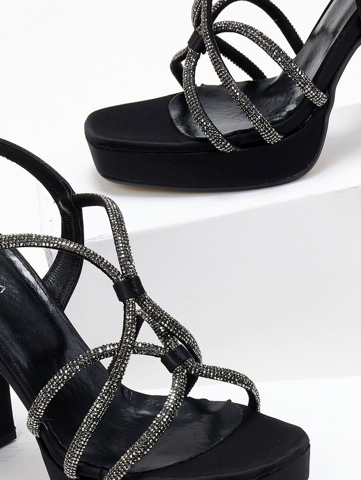 Πέδιλα σατέν με crossover στρας λουράκια TFP - Μαύρο - thefashionproject.gr - TFP