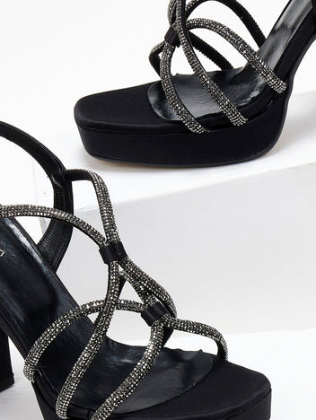 Πέδιλα σατέν με crossover στρας λουράκια TFP - Μαύρο - thefashionproject.gr - TFP