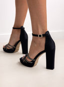 Πέδιλα σατέν με μπαρέτα και στρας TFP - Μαύρο - thefashionproject.gr - TFP