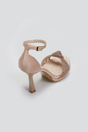 Πέδιλα σατέν με σχέδιο κόμπο και στρας TFP - Nude - thefashionproject.gr - TFP