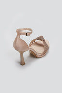 Πέδιλα σατέν με σχέδιο κόμπο και στρας TFP - Nude - thefashionproject.gr - TFP