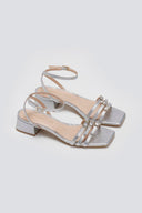 Πέδιλα χαμηλά με ανάγλυφο pattern TFP - Ασημί - thefashionproject.gr - TFP