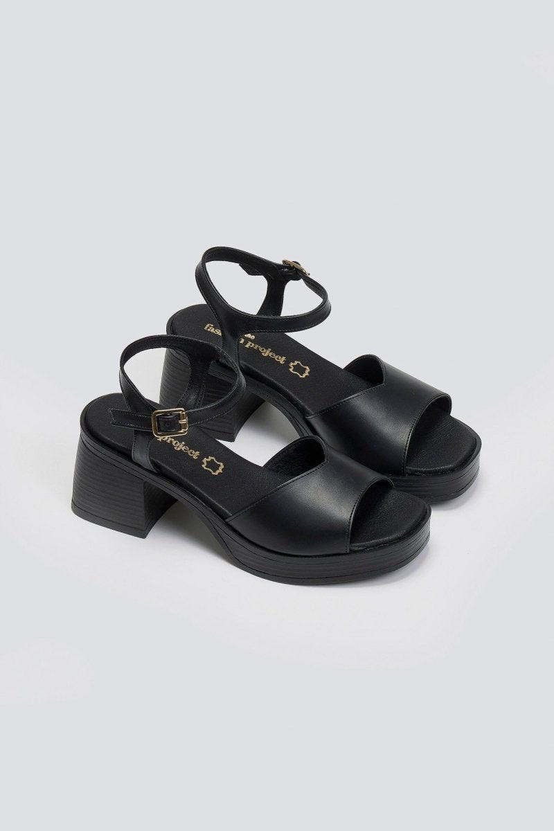 Πέδιλα χαμηλά με μπαρέτα TFP - Μαύρο - thefashionproject.gr - TFP