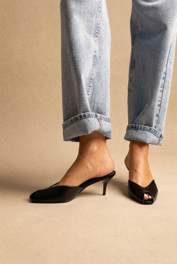 Stephan - Peep Toe Mules Kitten Heel - Black Matte