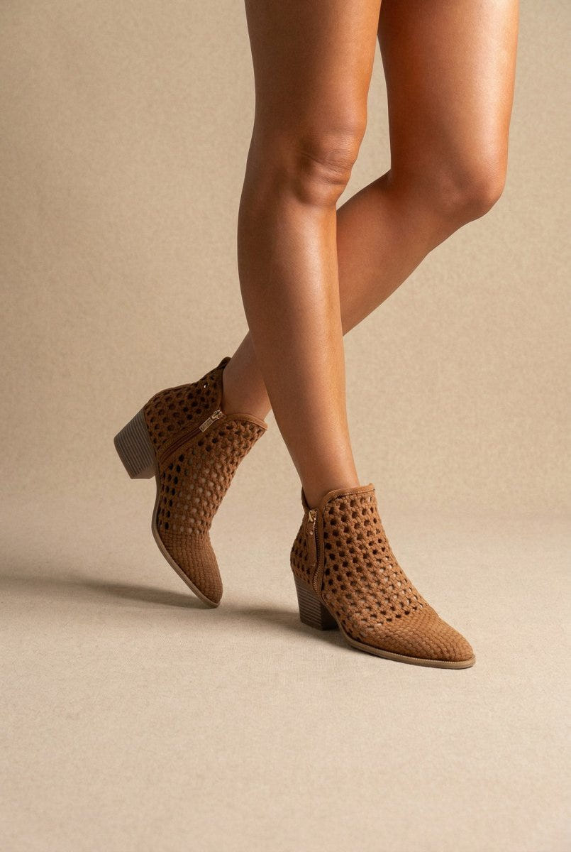 Xti Footwear - Perforated Ankle Boots Block Heel - Camel Suede