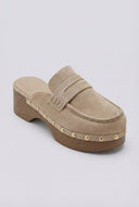 Ideal shoes - Platform Clogs Metallic Studs - Beige Suede