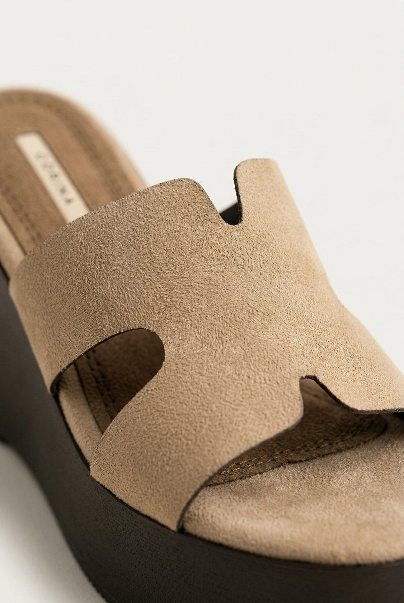 CORINA - Platform Sandals - Camel Suede