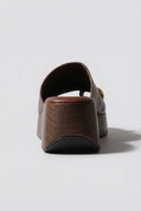 Ideal shoes - Platform Sandals Toe Ring - Dark Brown Matte