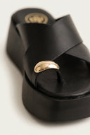 TFP - Platform Toe Ring Sandals Crossover - Black Matte