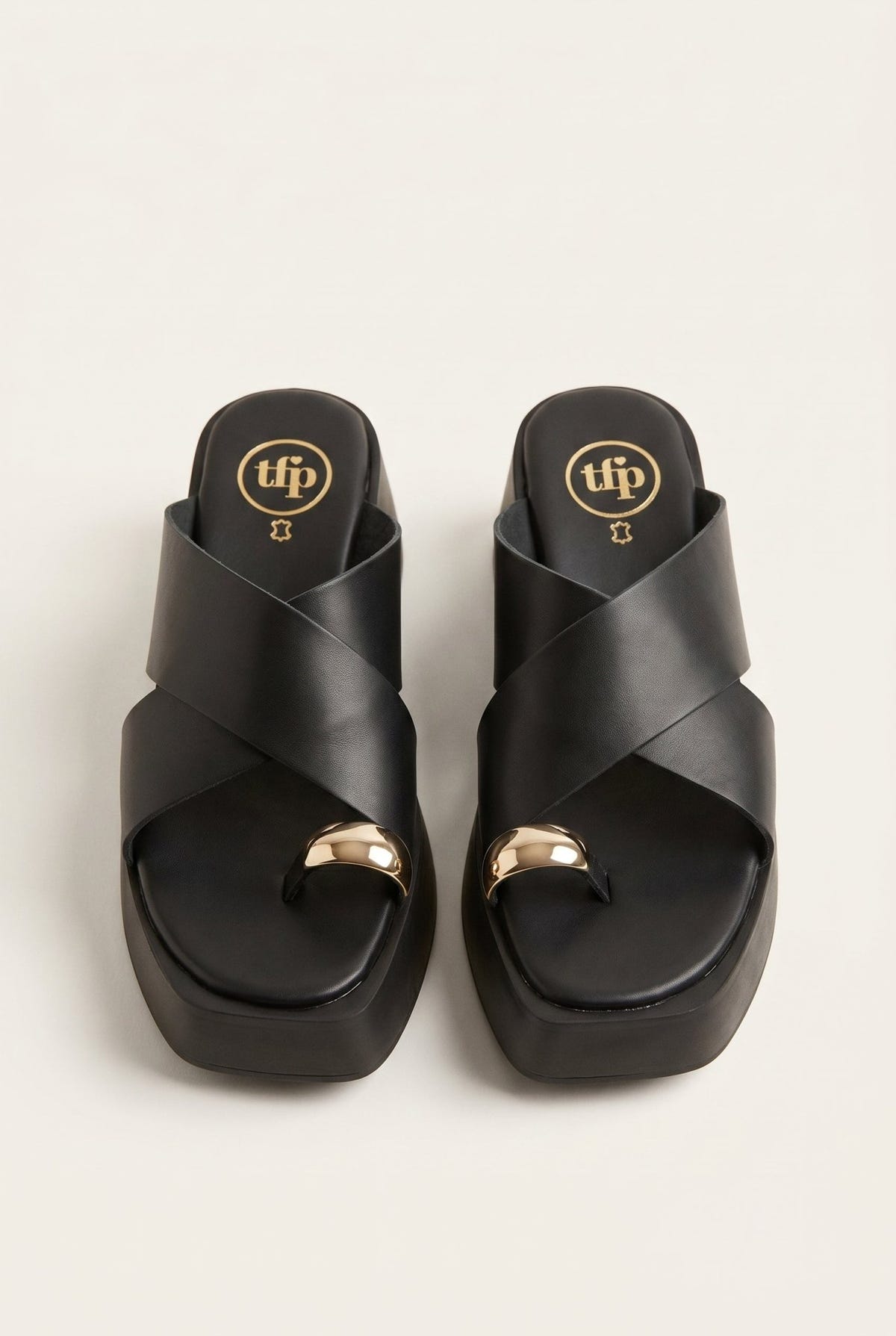 TFP - Platform Toe Ring Sandals Crossover - Black Matte