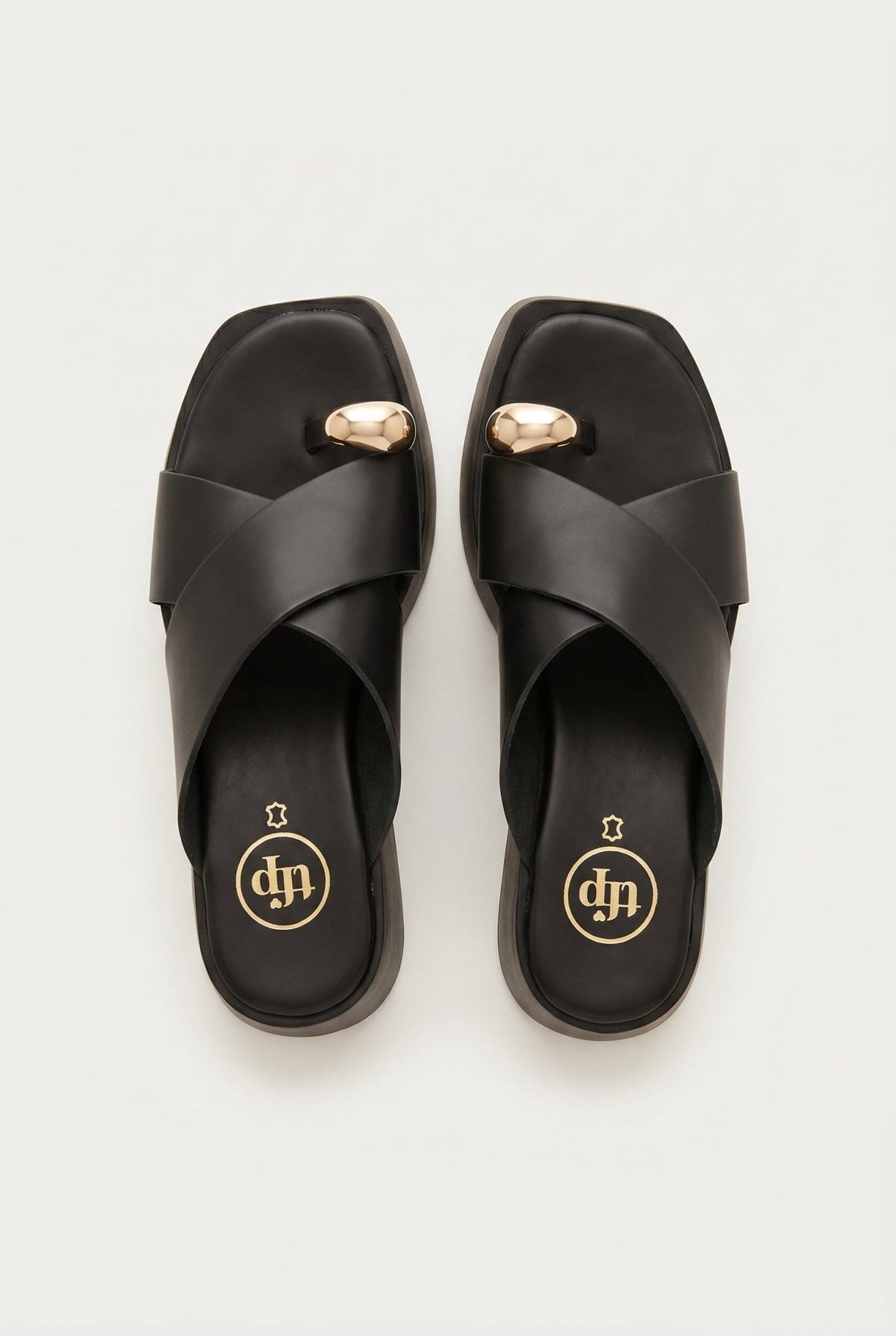 TFP - Platform Toe Ring Sandals Crossover - Black Matte