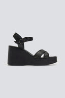 Πλατφόρμες crossover με ψάθα Estil - Μαύρο - thefashionproject.gr - Estil