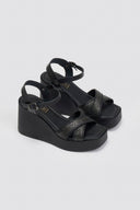 Πλατφόρμες crossover με ψάθα Estil - Μαύρο - thefashionproject.gr - Estil