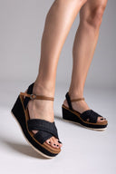 Πλατφόρμες crossover REFRESH 171543 - Μαύρο - thefashionproject.gr - Refresh