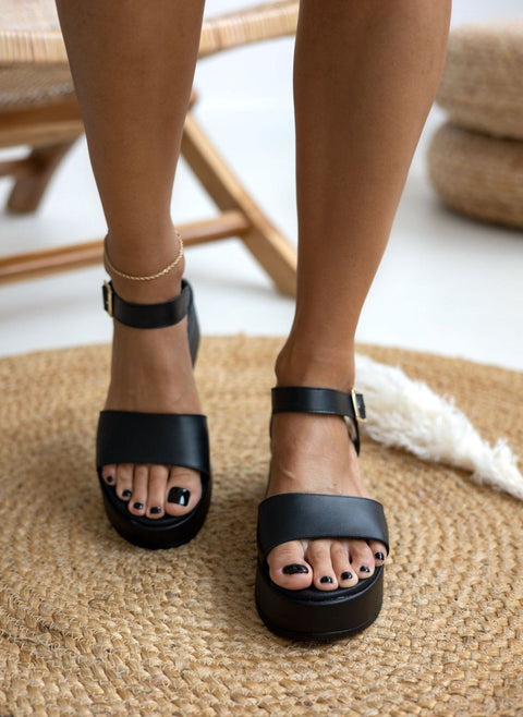 Leather Platforms Wide Strap - Black