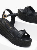 Πλατφόρμες δερμάτινες με μπαρέτα tfp - Μαύρο - thefashionproject.gr - TFP