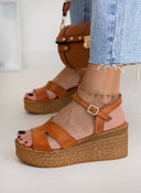 Πλατφόρμες δερμάτινες με μπαρέτα tfp - Ταμπά - thefashionproject.gr - TFP