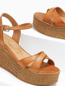 Πλατφόρμες δερμάτινες με μπαρέτα tfp - Ταμπά - thefashionproject.gr - TFP