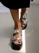 Πλατφόρμες δερμάτινες με print TFP - Μαύρο/Μπεζ - thefashionproject.gr - TFP