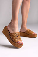 Πλατφόρμες δερμάτινες με ψάθα CARMELA 162235 - Κάμελ - thefashionproject.gr - CARMELA