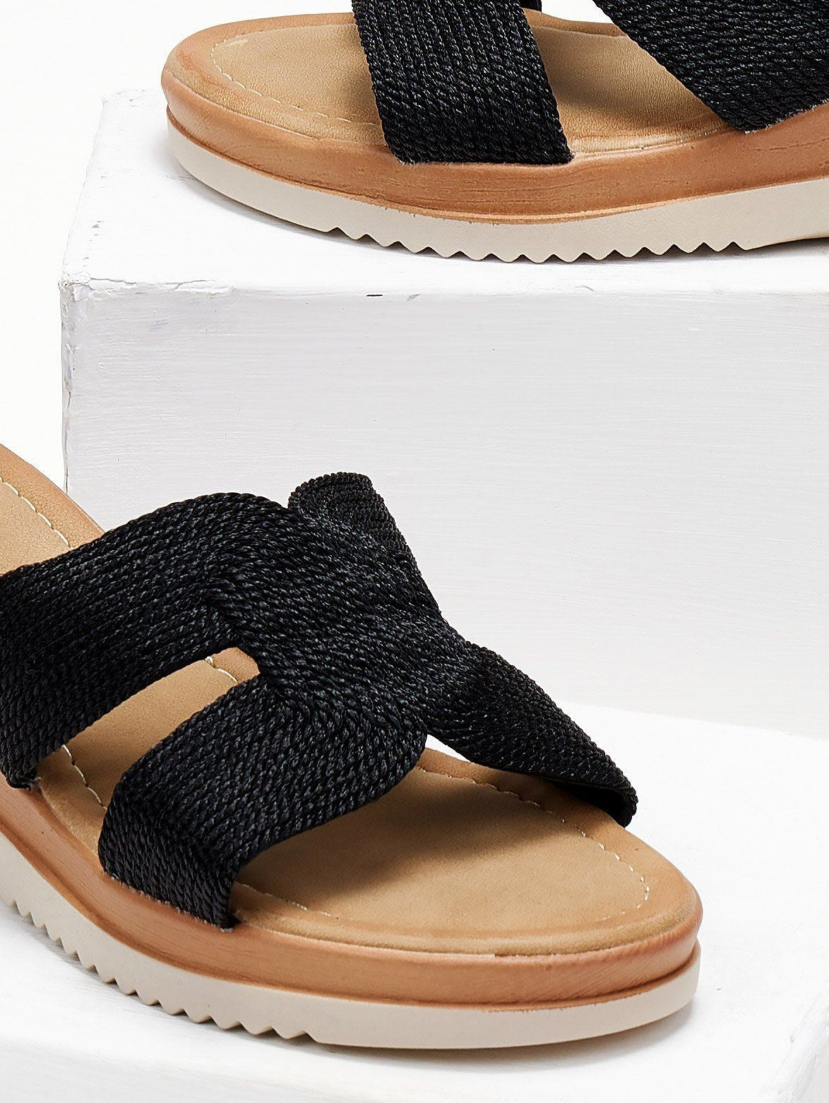 Πλατφόρμες με ανοίγματα στη φάσα ERYNN - Μαύρο - thefashionproject.gr - ERYNN