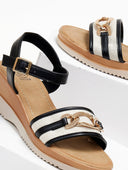 Πλατφόρμες με μπαρέτα ERYNN - Μαύρο - thefashionproject.gr - ERYNN