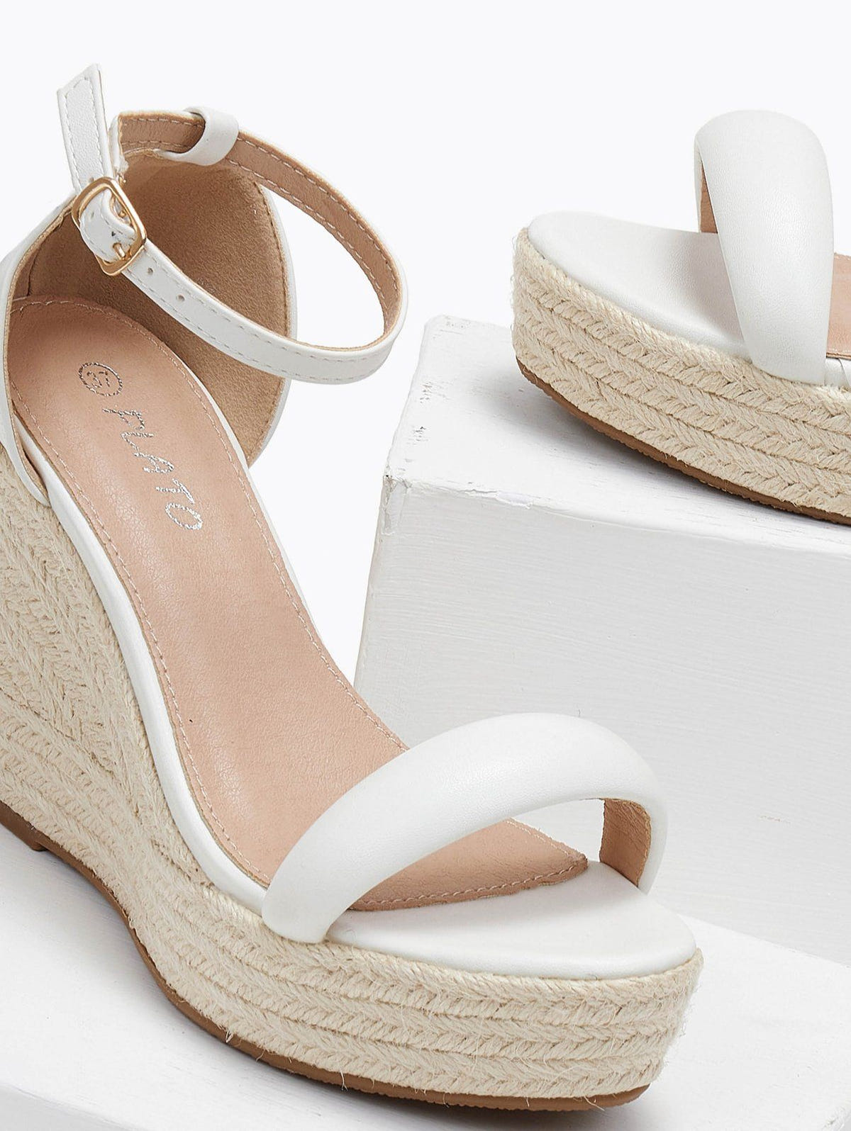 Πλατφόρμες με μπαρέτα - Λευκό - thefashionproject.gr - The Fashion Project