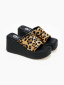 Πλατφόρμες με ponyskin φάσα με print TFP - Leopard - thefashionproject.gr - TFP