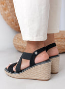 Πλατφόρμες suede με crossover λάστιχα Xti 142326 - Μαύρο - thefashionproject.gr - Xti Footwear