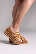 Πλατφόρμες σχοίνινες CARMELA 162237 - Κάμελ - thefashionproject.gr - CARMELA