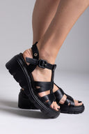 Πλατφόρμες χαμηλές Refresh 172686 - Μαύρο - thefashionproject.gr - Refresh