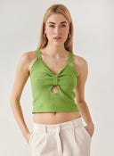 Crop top πλεκτό με άνοιγμα